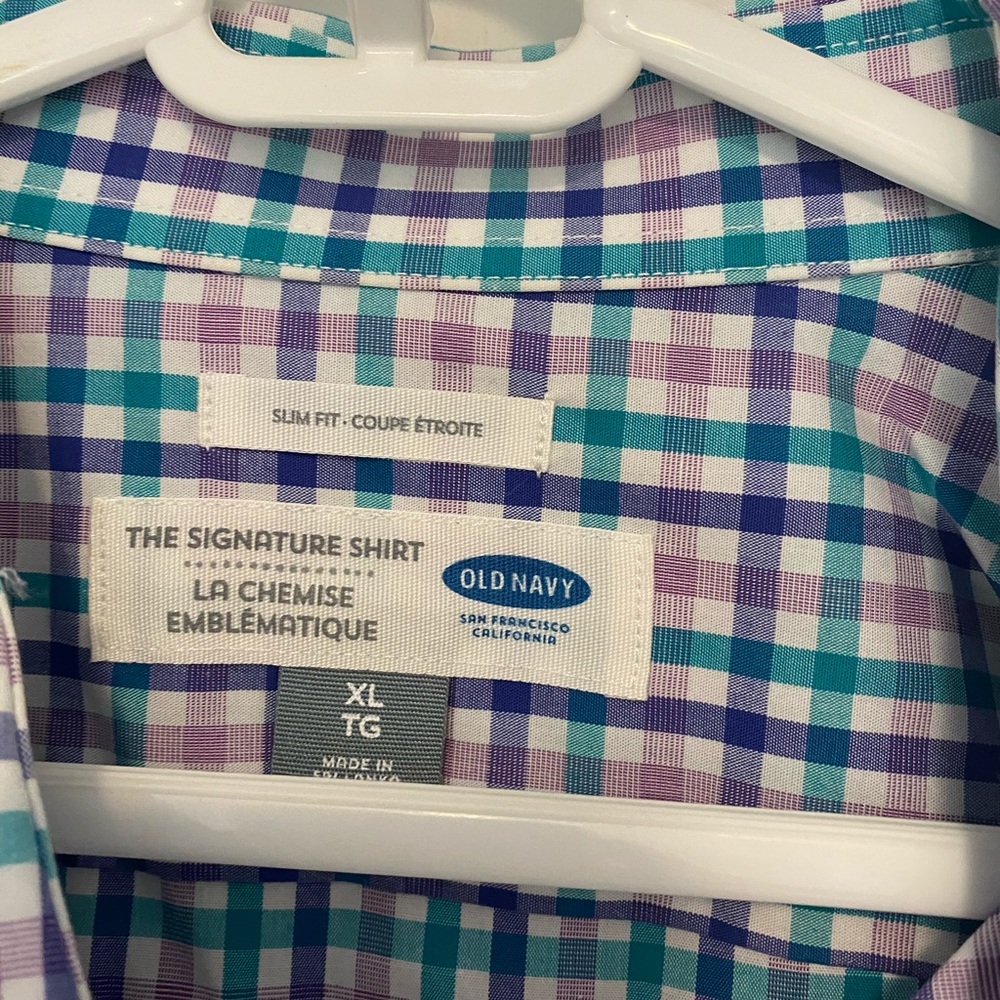 Men’s button down 👔 - Picture 2 of 2